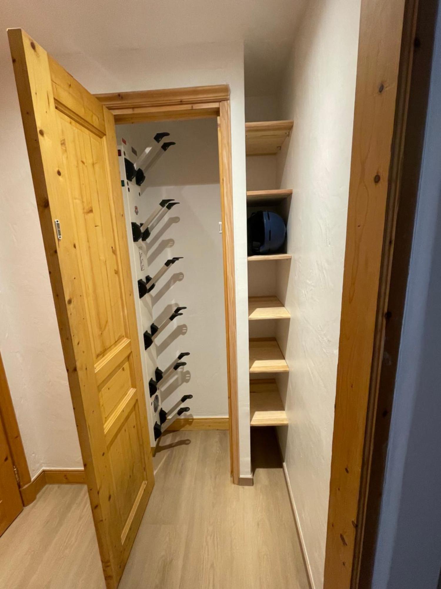Meribel Centre La Chaudanne, Real Ski In And Out, 3 Bedrooms 2 Bathrooms Newly Renovated, Chalet L'Eperviere Zewnętrze zdjęcie